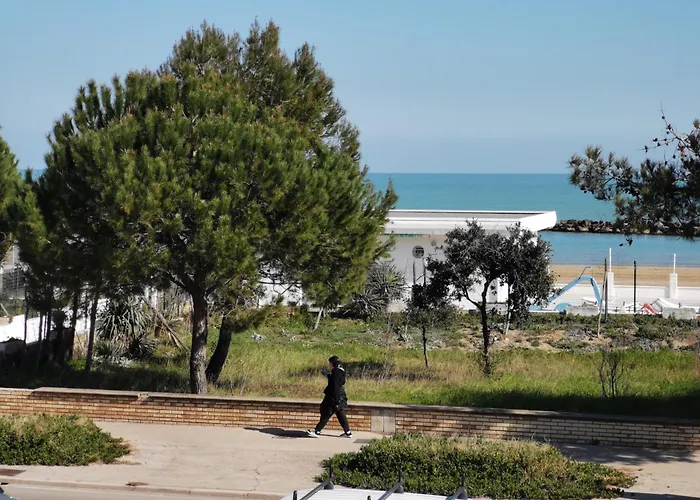 Fronte Mare 74 * Pescara